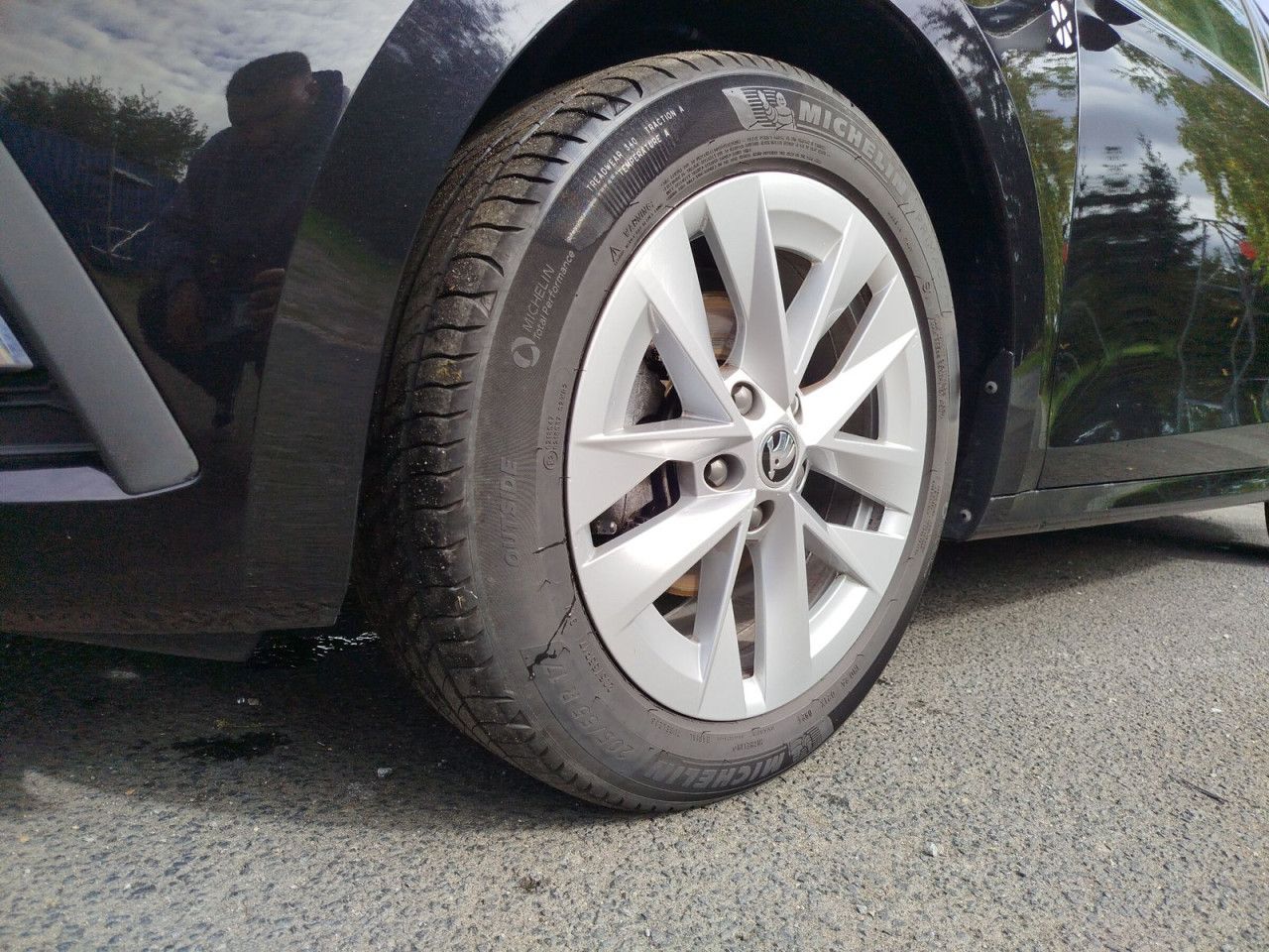 Fahrzeugabbildung SKODA Octavia Combi Style TD110/2.0A7F, AHK