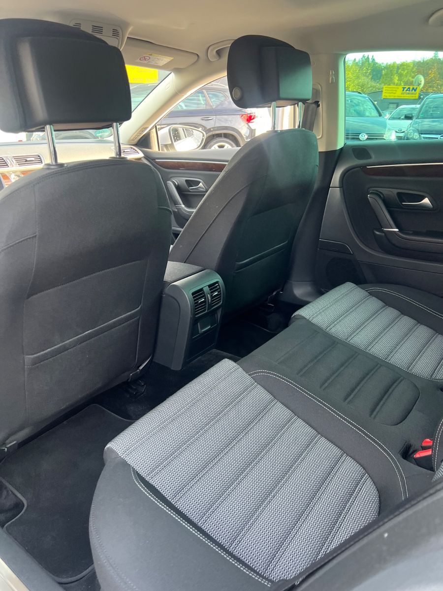 Fahrzeugabbildung Volkswagen Passat CC 2.0 TDI *KEYLESS*LED*KAMERA*NAVI*