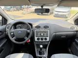 Ford Focus 1.4 Trend/TÜV neu/Klima/ZV/Radio-CD - Ford Focus aus 2005: Radio