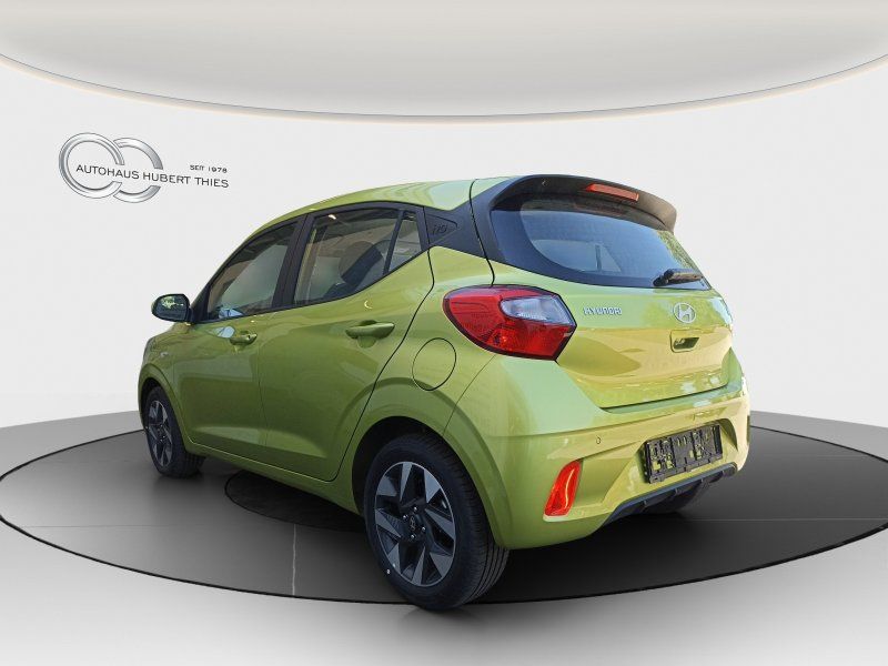 Fahrzeugabbildung Hyundai i10 1.2 Trend Automatik