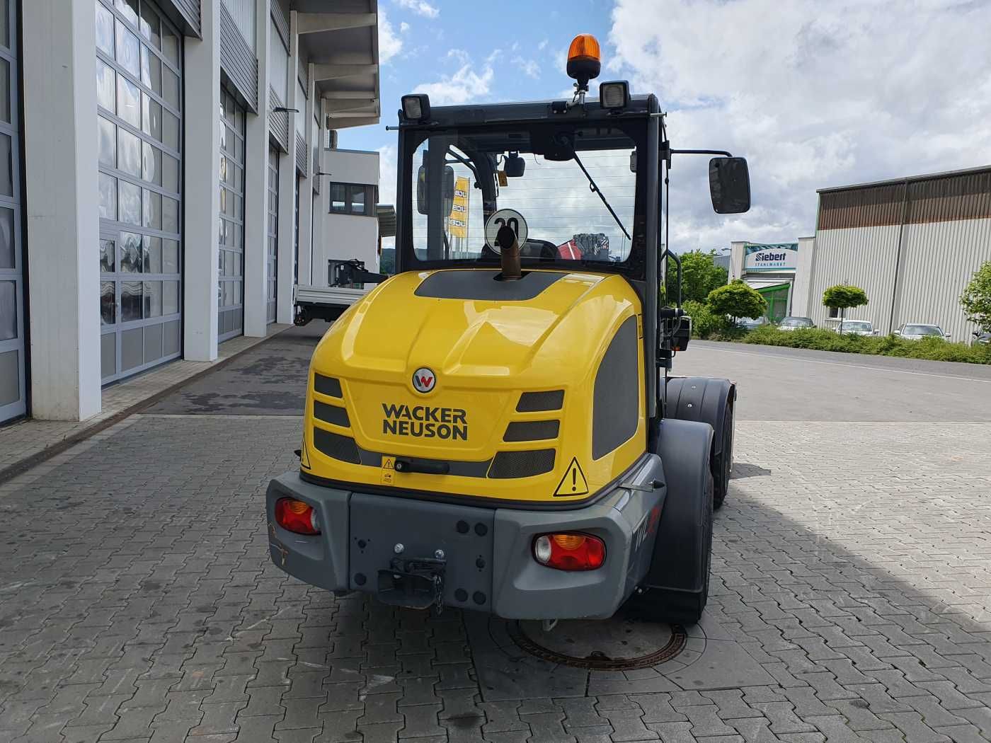 Fahrzeugabbildung Wacker WL34 (RL40) / Schaufel + Gabel / nur 743h / 62PS