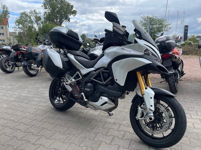 Ducati 1200 Multistrada S mit NAVI