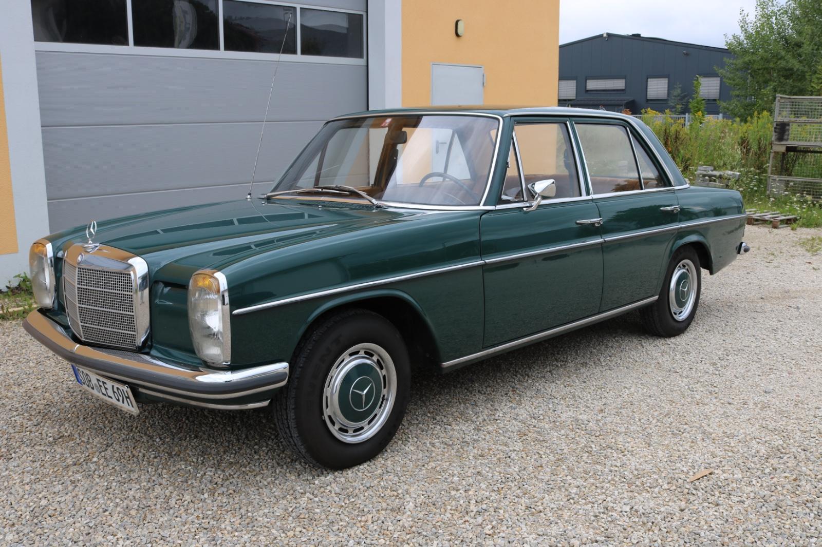 Mercedes-Benz W115 220/8 Traumzustand*Wertgutachten*Garage*