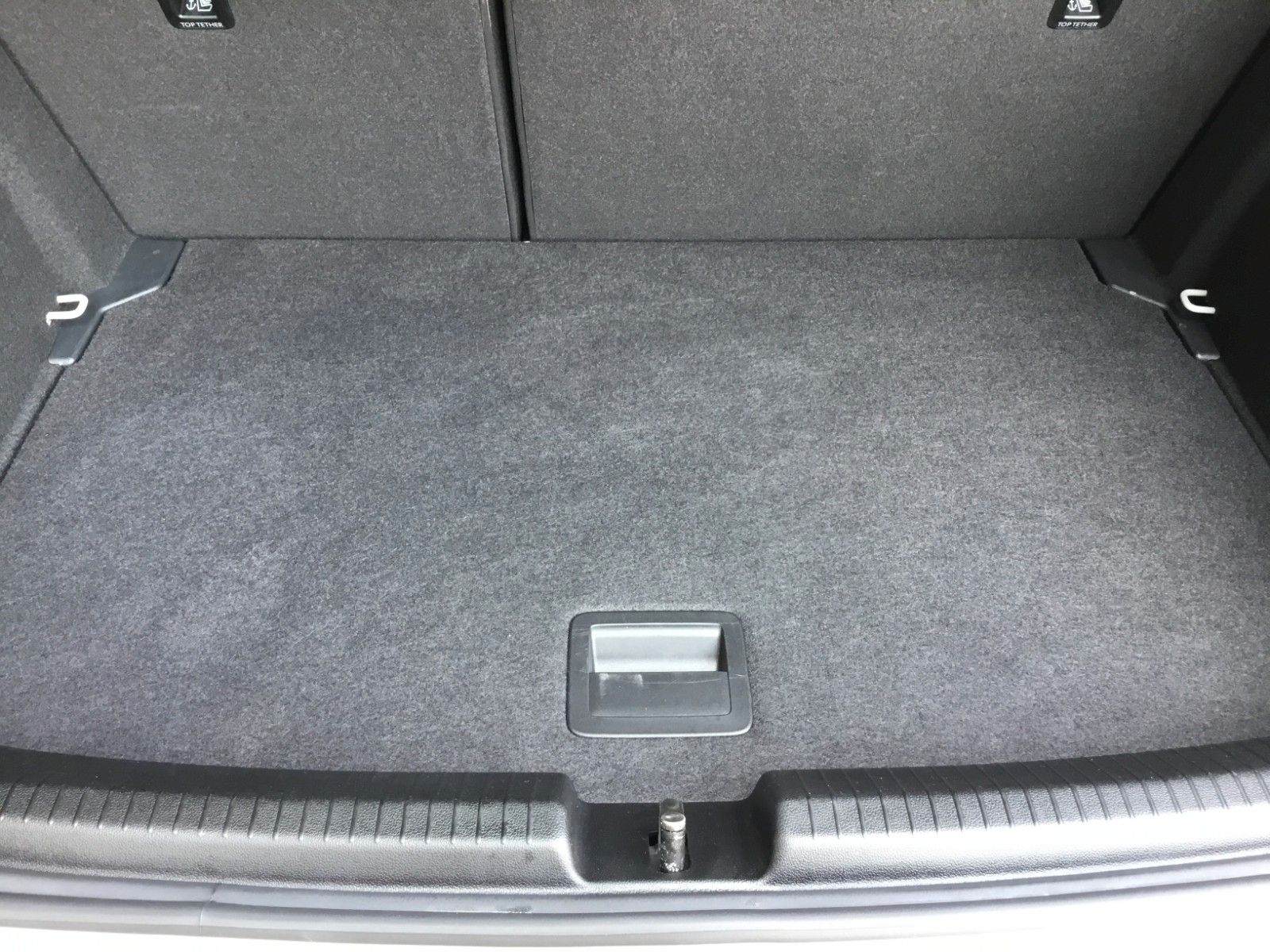 Fahrzeugabbildung Volkswagen Polo 1.0 TSI Life+Sitzheizung+AppConnect+Kamera