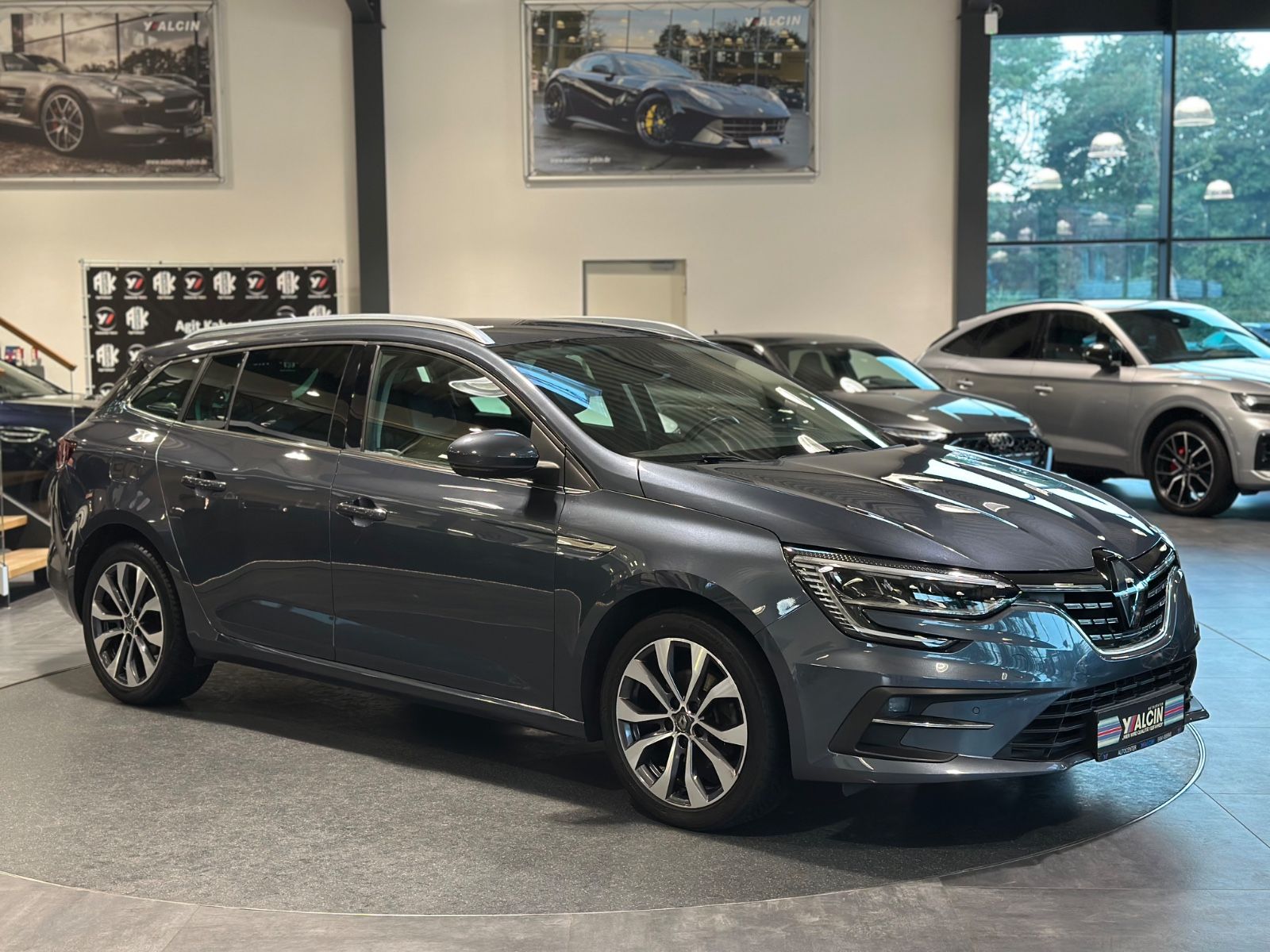 Renault Megane TCe 140 GPF Intens Grandtour S-HE/NAV/AHK imagem 2