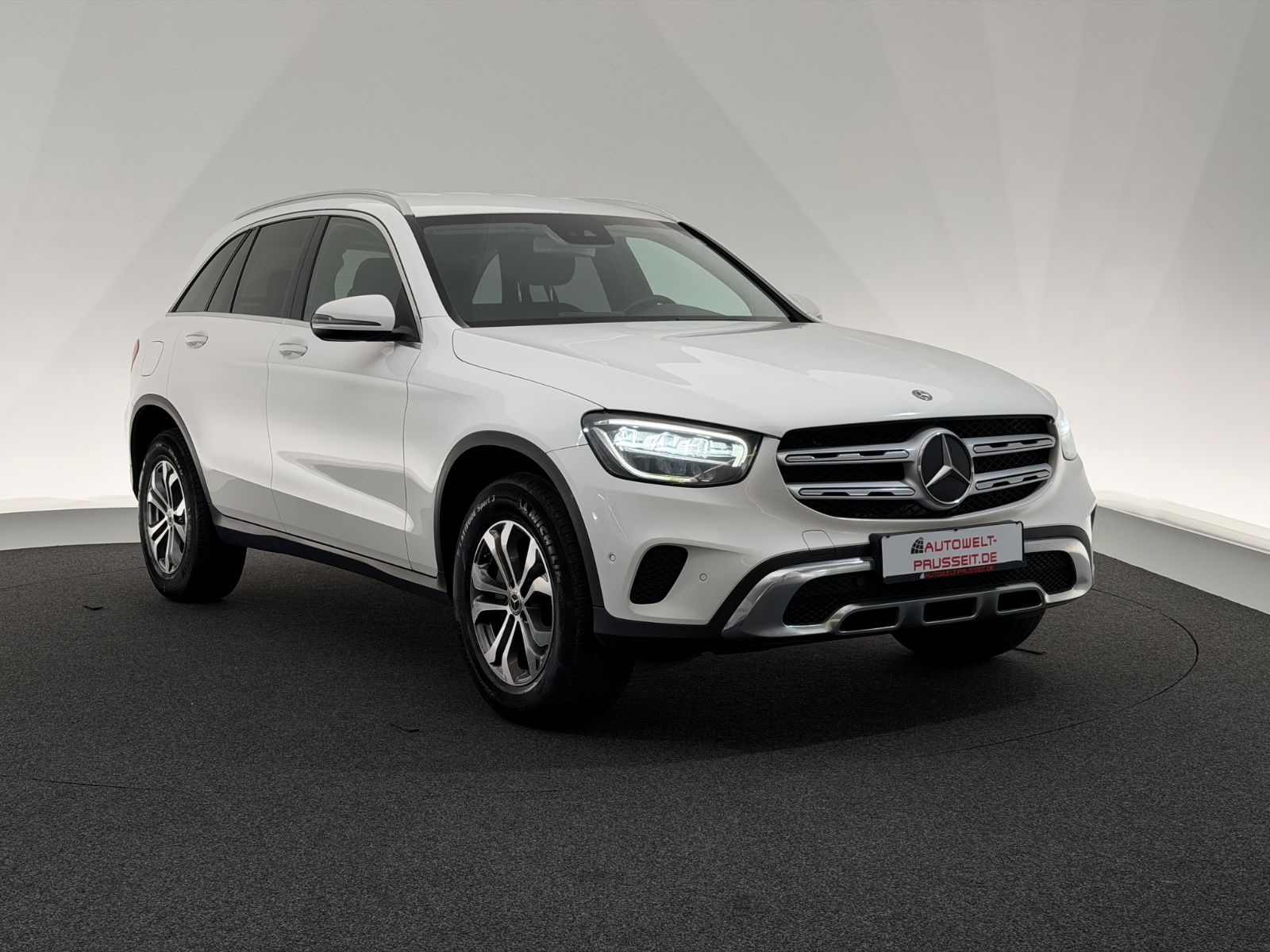 Gebrauchtwagen Mercedes-Benz GLC GLC 220d 4Ma.*OFFROAD*LED-AHK-R.KAM-MBUX-AMBIENT in Horb am Neckar
