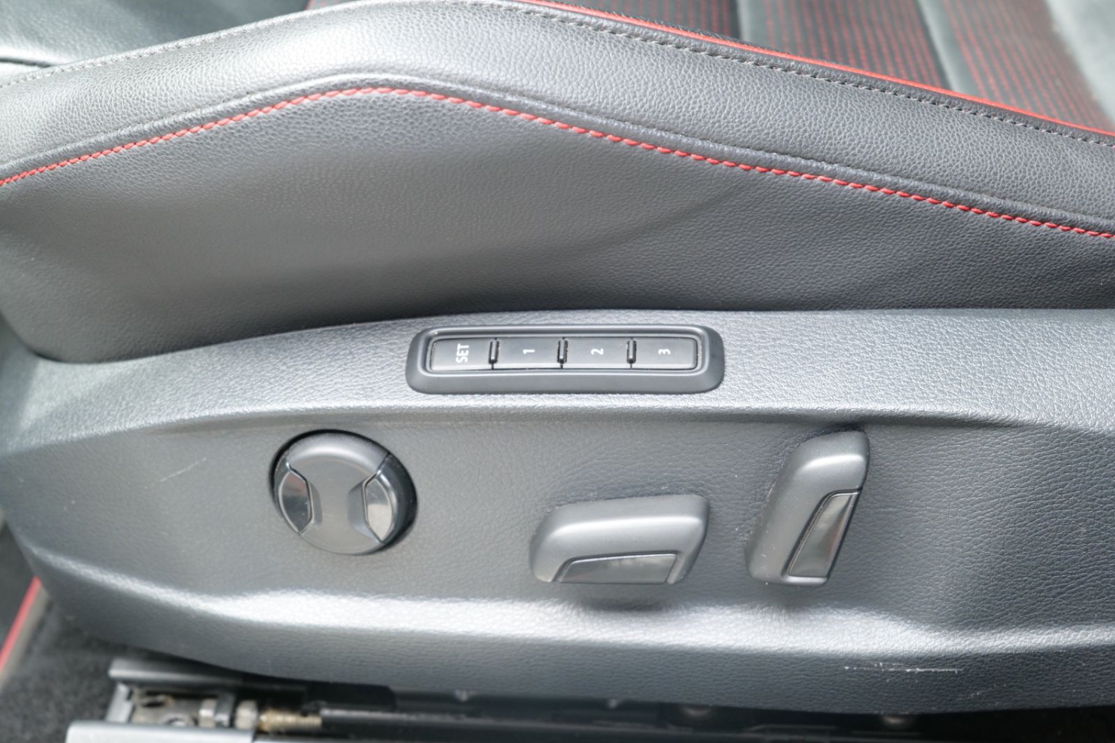Volkswagen Golf VII Lim. GTI TSI TCR OPF Rückfahrkamera foto 19