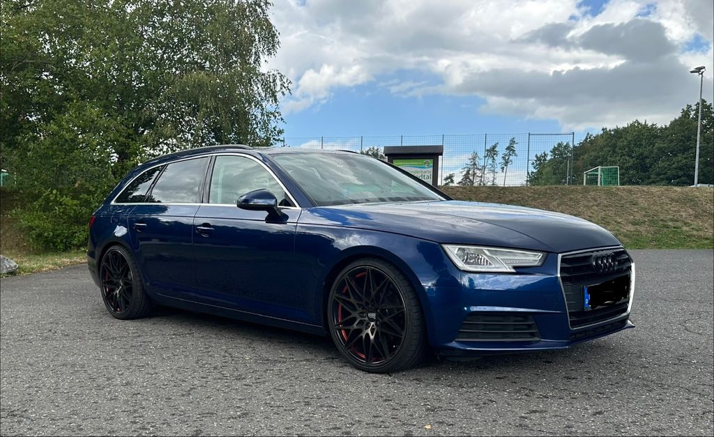Image of Audi A4