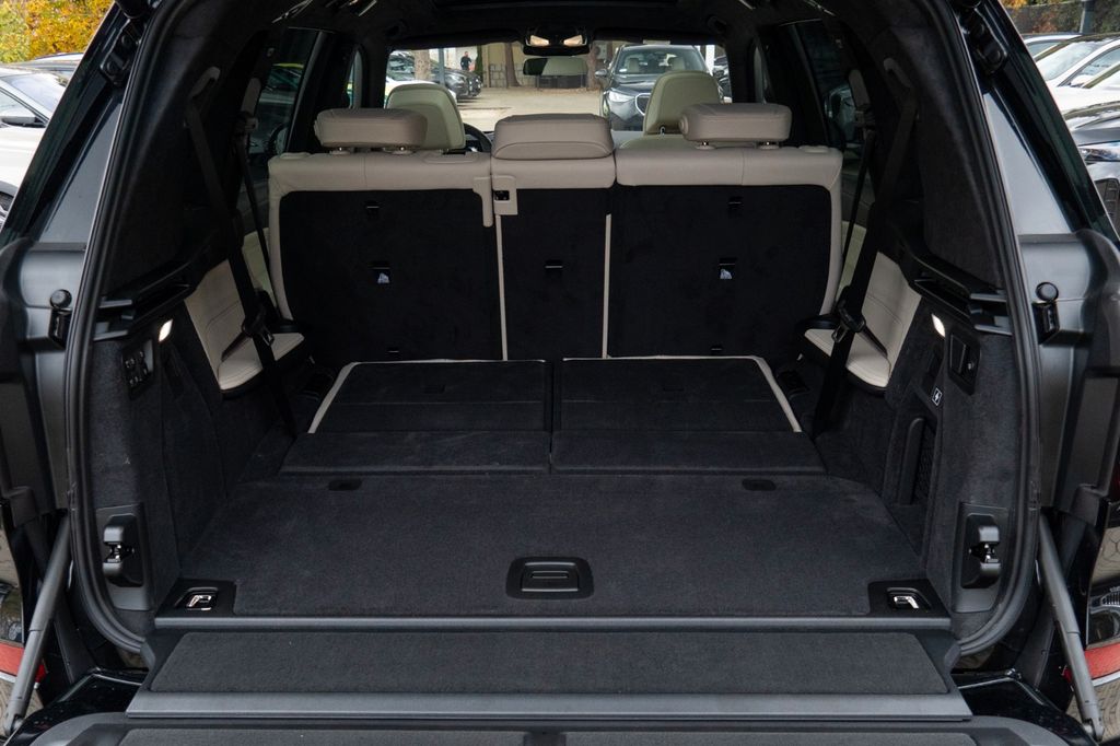BMW X7 – 33 / 33