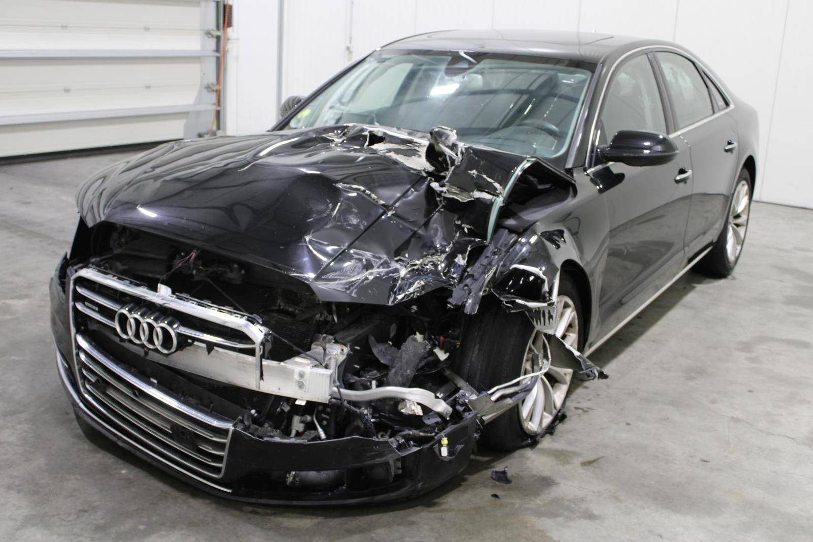 Audi A8 Quattro AUTO