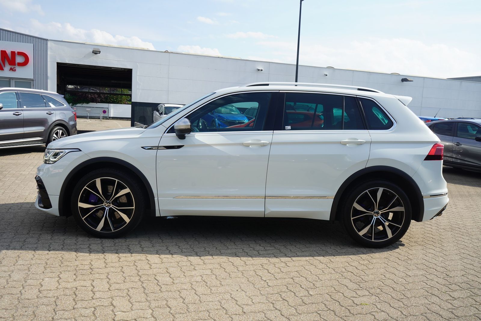 Volkswagen Tiguan 2.0 R DSG 4M LED ACC DCC Navi Alcantara foto 3