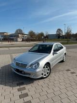 Mercedes-Benz Mercedes C350 Elegance *Vollausstattung* - gebrauchte Mercedes-Benz C 350 aus dem Jahr 2005