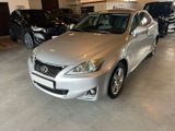 Lexus IS 200-DIESEL-BEI VERKAUF TÜV NEU- - Lexus IS 200: Limousine