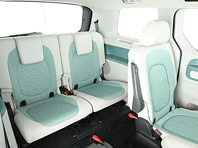 ID. Buzz Pro KR GOAL 6Sitze 210kW Winterr. ACC A