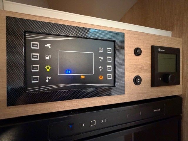 Fahrzeugabbildung Forster T 745 EF Vibe Edition *165PS*Autom.*TV*WLAN*Mark