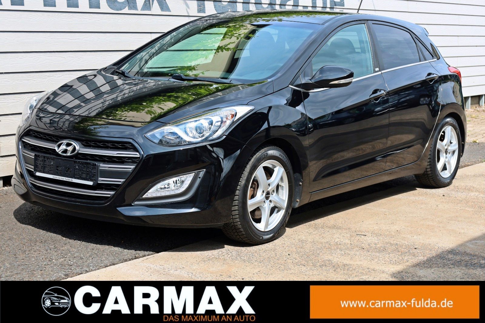 Fahrzeugabbildung Hyundai i30 blue Passion SH,PDC,8 fach bereift