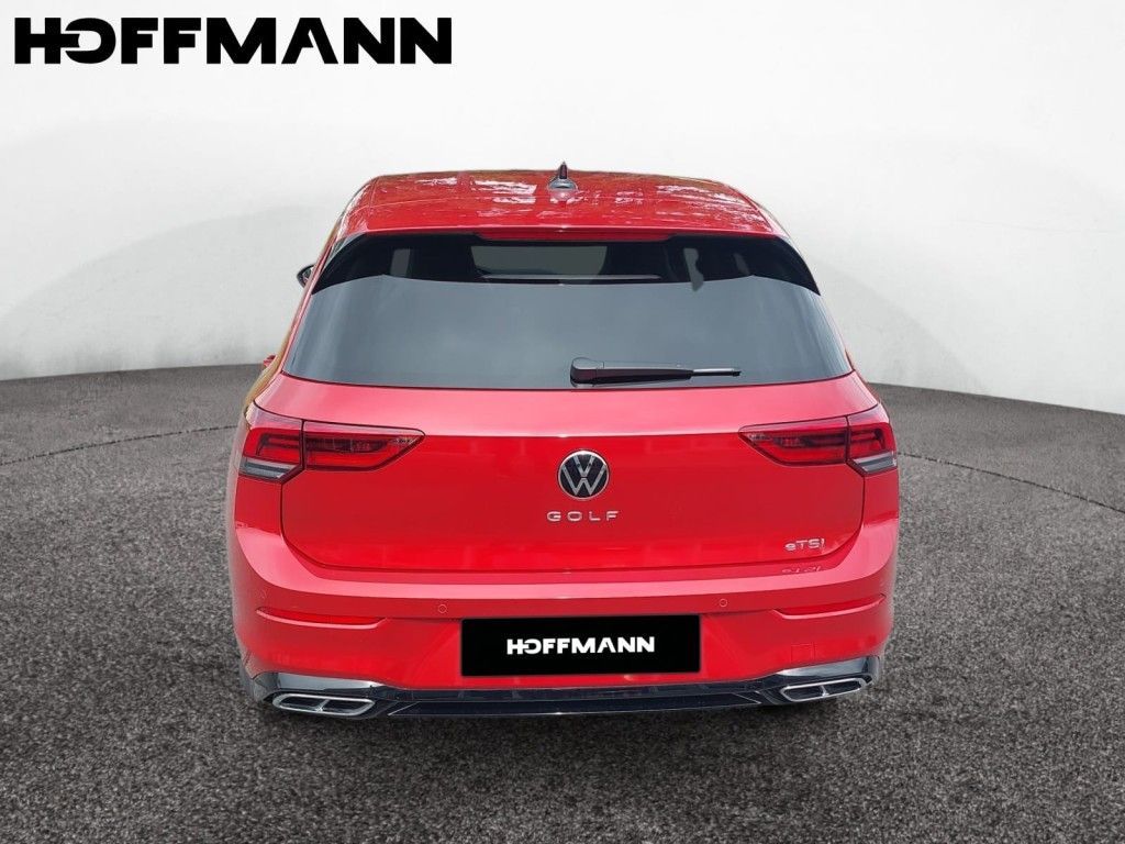 Fahrzeugabbildung Volkswagen Golf 1.5 eTSI DSG R-Line Standheizung