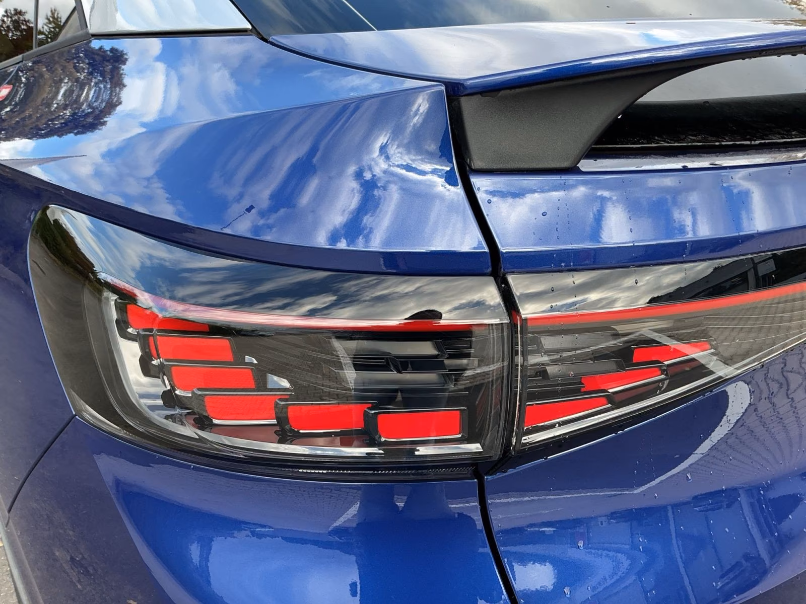 VOLKSWAGEN ID.5 PURE