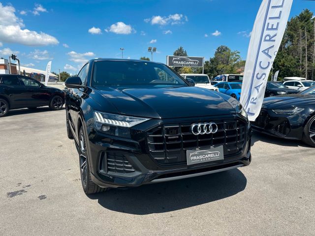 AUDI Audi Q8 50 TDI 286 CV quattro tiptronic Sport /s