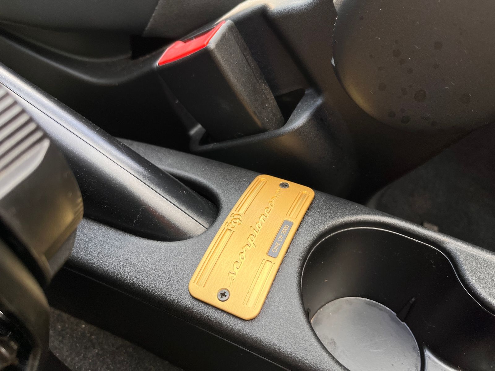 Fahrzeugabbildung Abarth 595C Scorpioneoro BEATS NAVI ALU