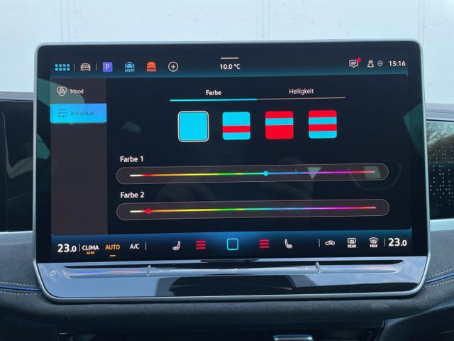 Passat R-Line 2.0 TDI DSG HUD/AHK/Kamera/Navi/AC