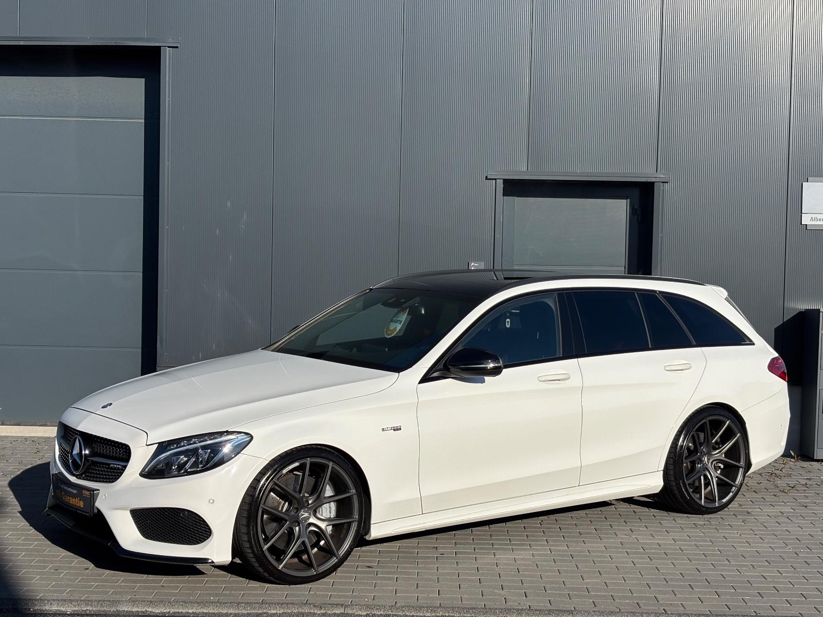 Mercedes-Benz C 43 AMG PerformanceAbgas/20zoll/Pano/Burmester