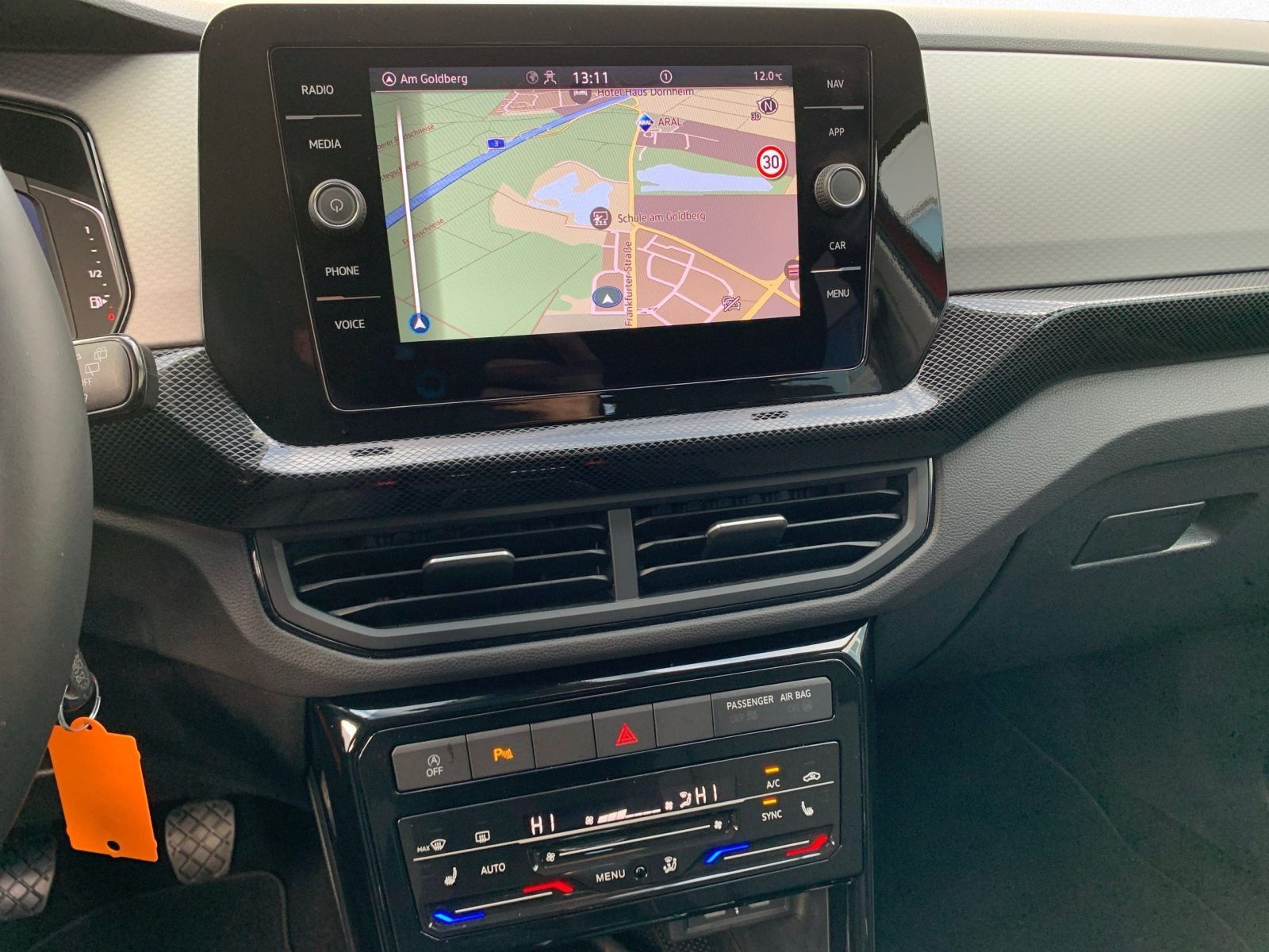 Volkswagen T-Cross - Bild 14