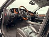 Jaguar XJ8 XJR (X350) - 4,2V8 Kompressor - all-black - Jaguar XJ: 3.2