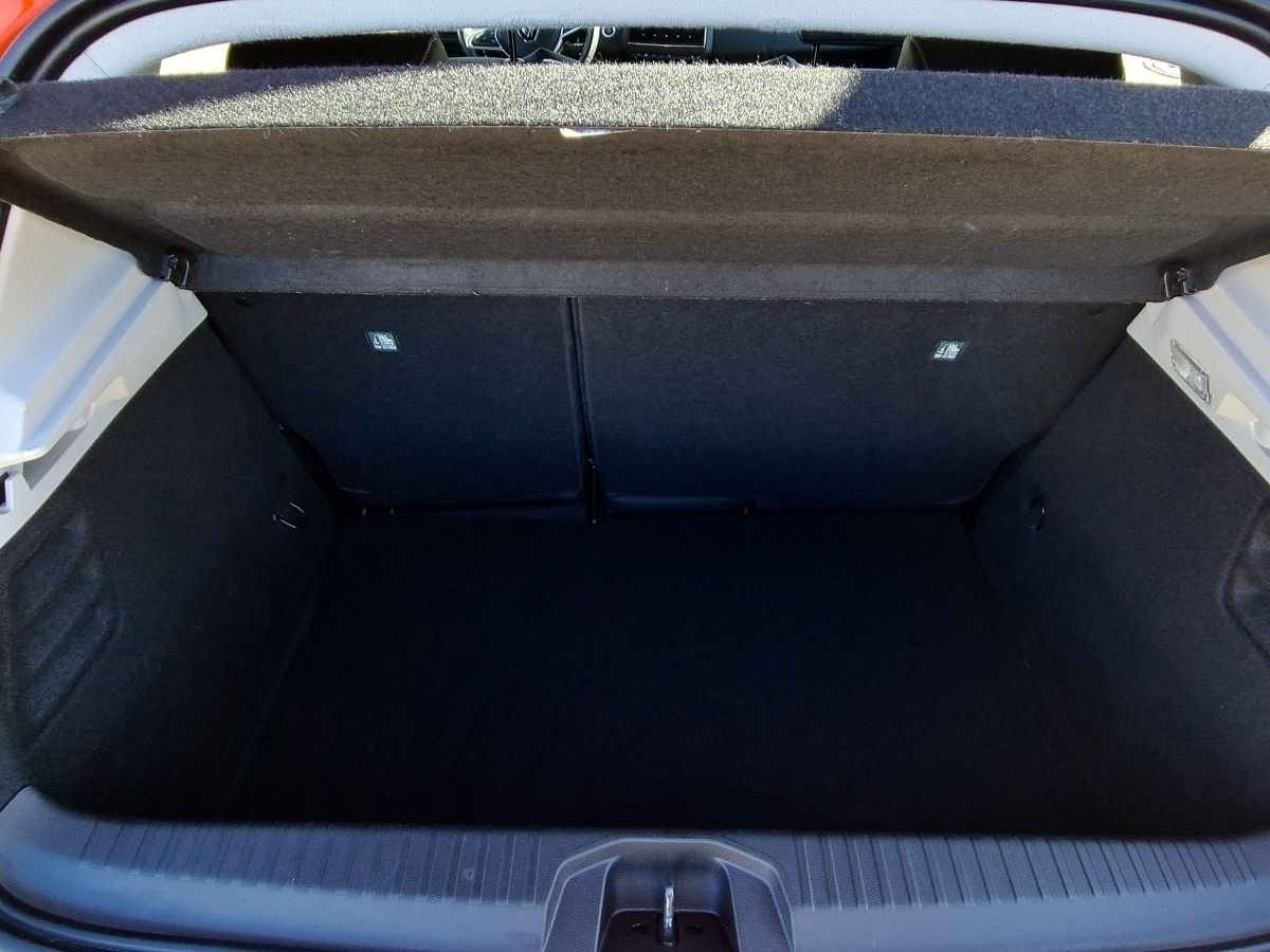 Fahrzeugabbildung Renault Clio INTENS TCe 90