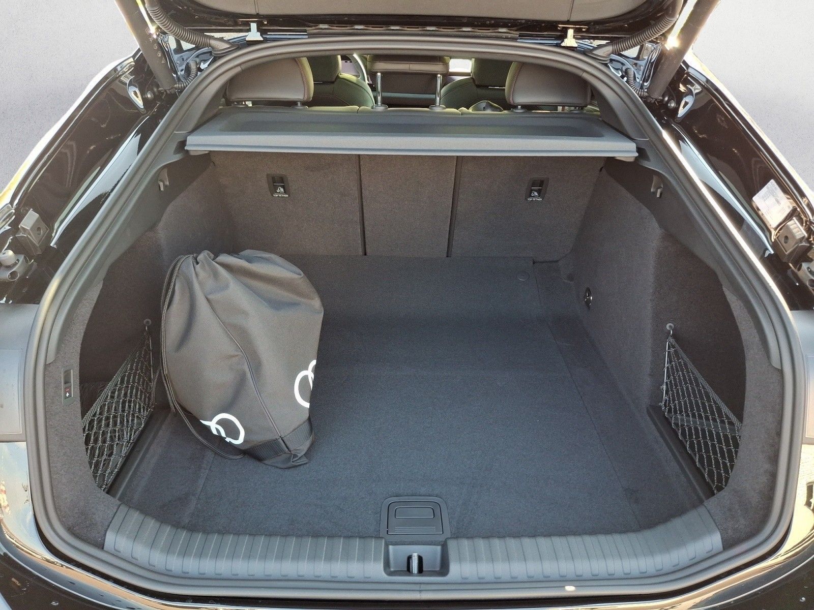 Audi S6 e-tron - Bild 10
