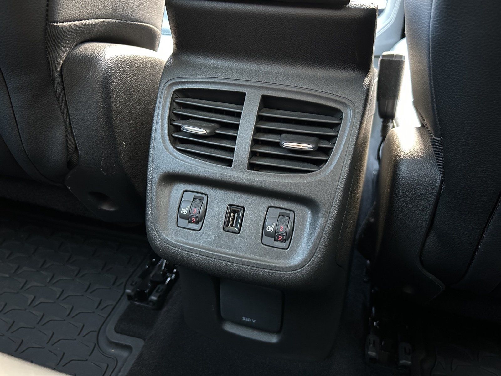 Fahrzeugabbildung Opel Grandland X 2.0 CDTI Aut./Bi-LED/ACC/360°/AHK/