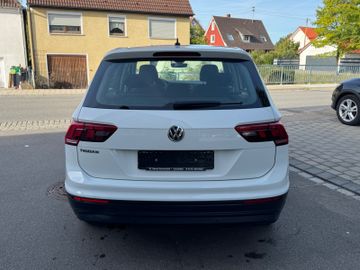 Volkswagen Tiguan - 7