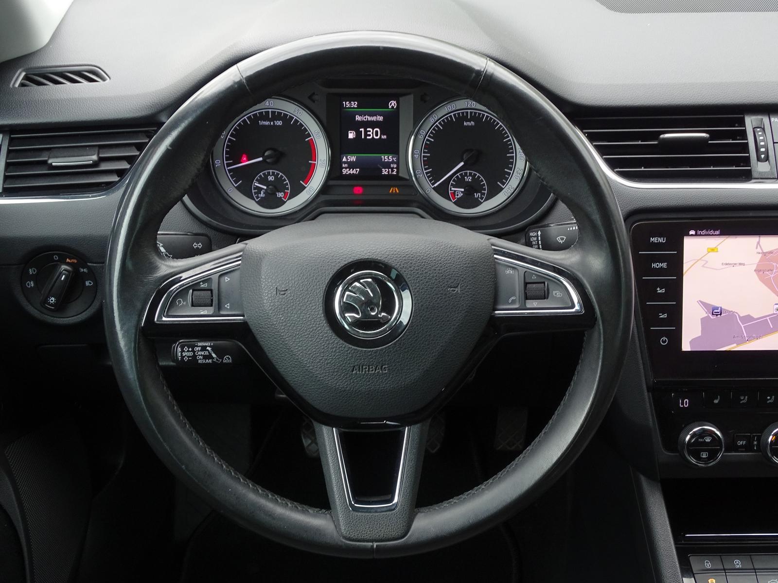 Skoda Octavia Combi 1.4TSI Style LED DCC Memory Canton