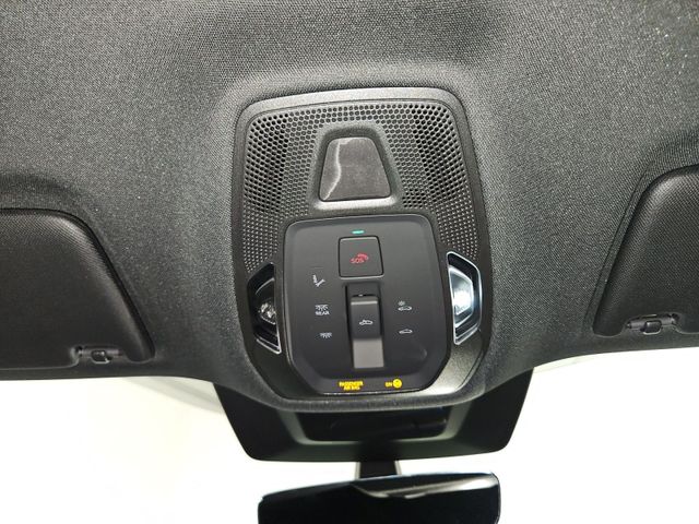 SQ6 Sportback e-tron EDITION ONE GREY+AHK+PANO+