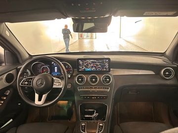 Mercedes GLC 300 - 5