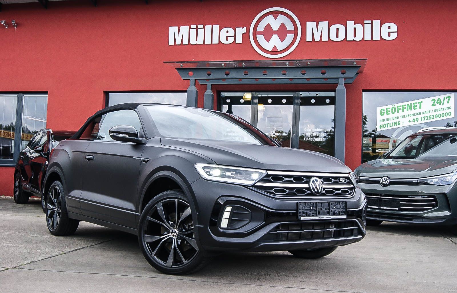 Fahrzeugabbildung Volkswagen T-Roc Cabriolet R-Line Edition Black limited 999
