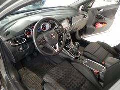 Fahrzeugabbildung Opel Astra ST 1.6D DYNAMIC NAVI/KAMERA/SHZ/ALU/PDC