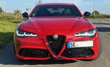 Alfa Romeo Giulia 2.0 Turbo 16V 206kW AT8-Q4 Veloce Veloce - Alfa Romeo Giulia in Hamburg