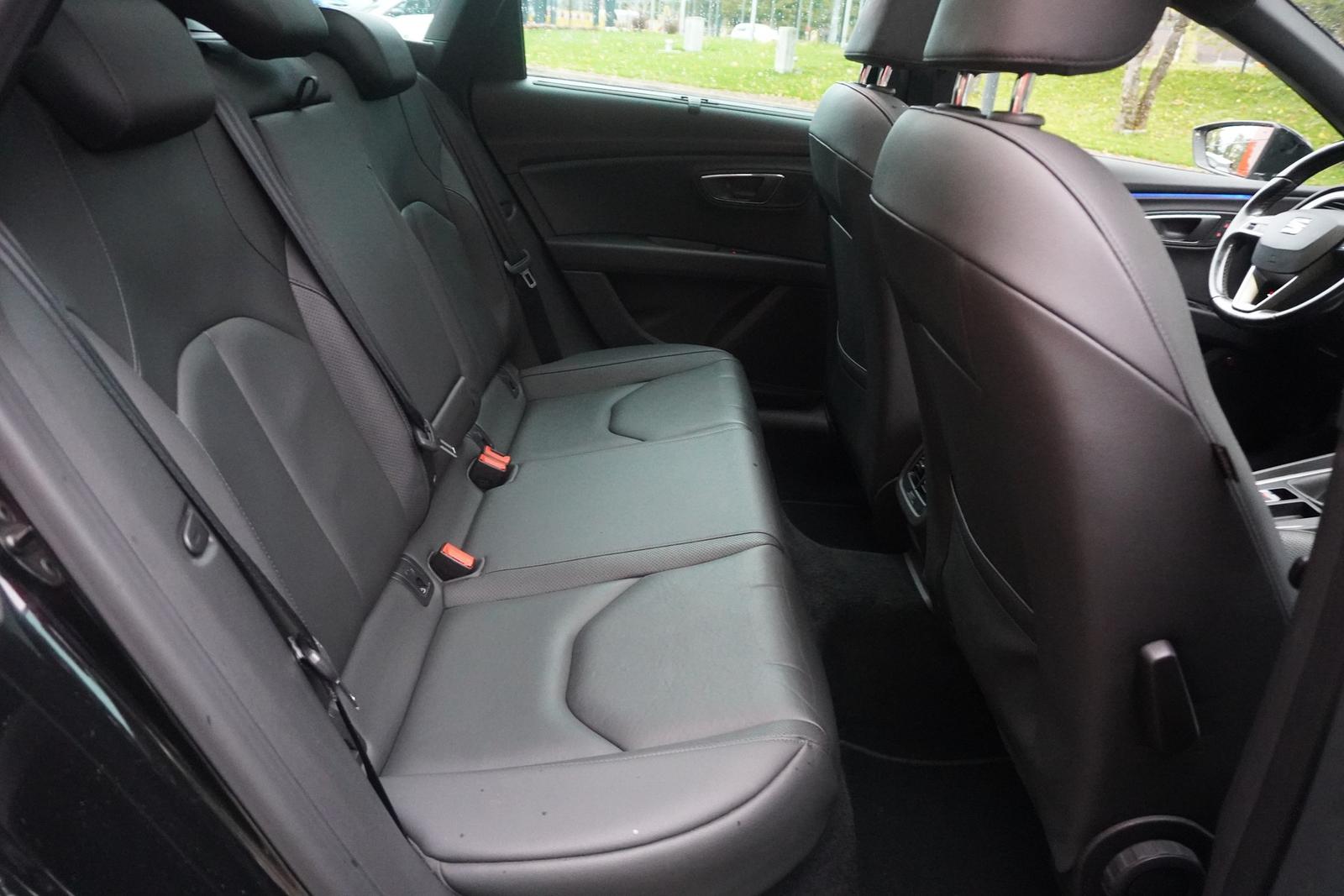 Seat Leon ST 1.5 Xcellence LED Navi Panorama Tempomat