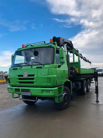Tatra flatbed with hydraulic arm