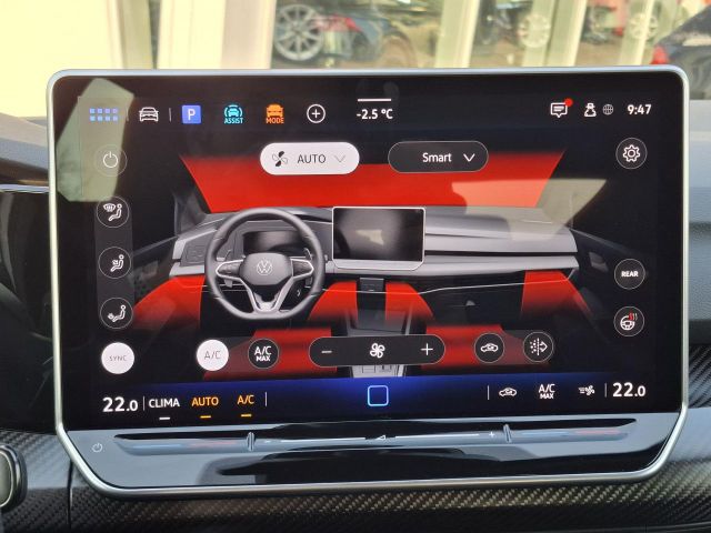 GOLF VIII VARIANT R 4MOTION IQ.LIGHT+AZV+CAM+DCC