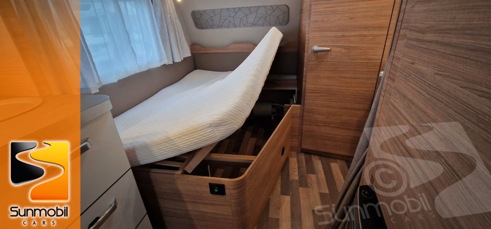 Fahrzeugabbildung Weinsberg CaraOne 450 FU 1.500 kg Steckdosen Plus-Paket