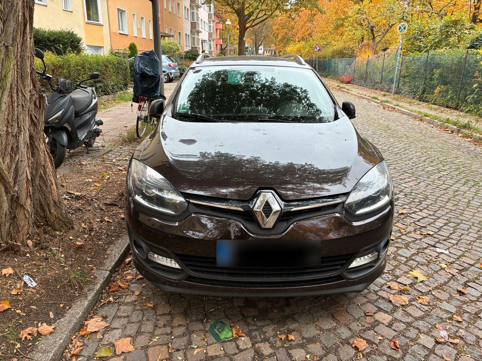 Renault Megane 2015 — салон