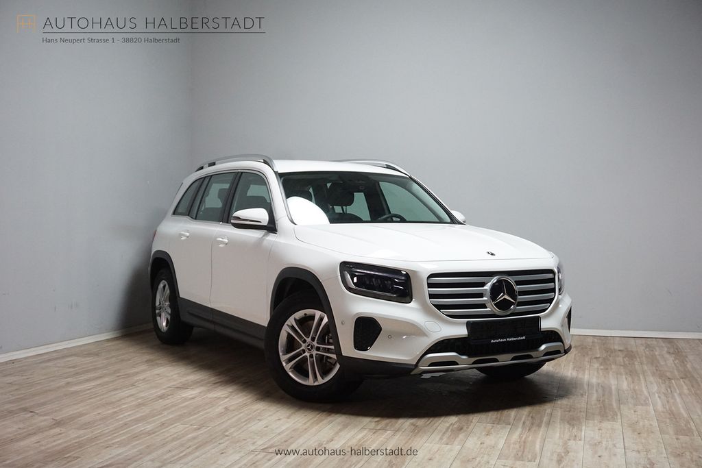 Mercedes-Benz GLB 220