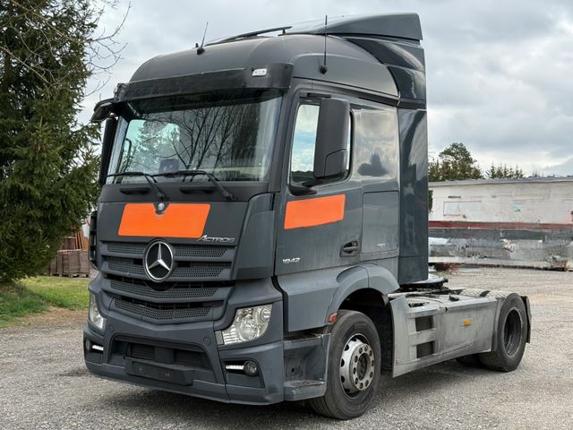 Mercedes-Benz Actros 1842