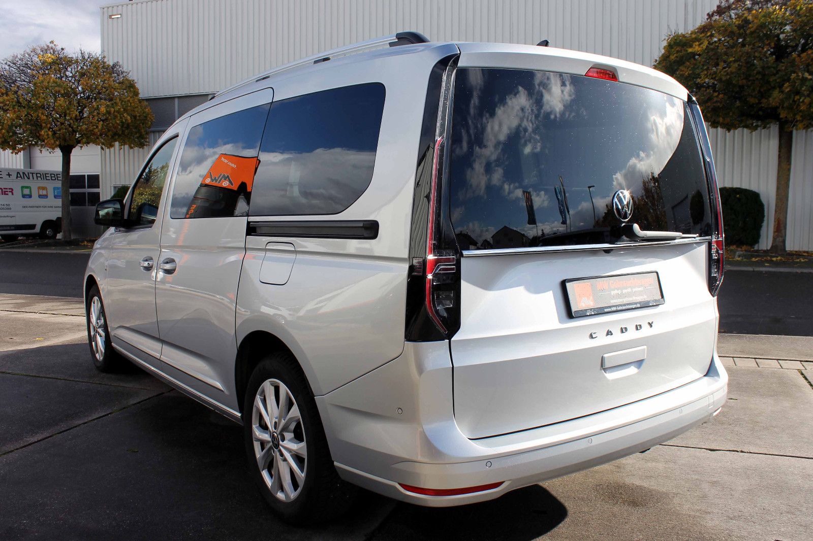 Fahrzeugabbildung Volkswagen Caddy Maxi Style Kombi 7-Stz. DSG ACC KAM AHK