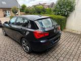 BMW 120i Sport Line  - BMW 120: Schwarz
