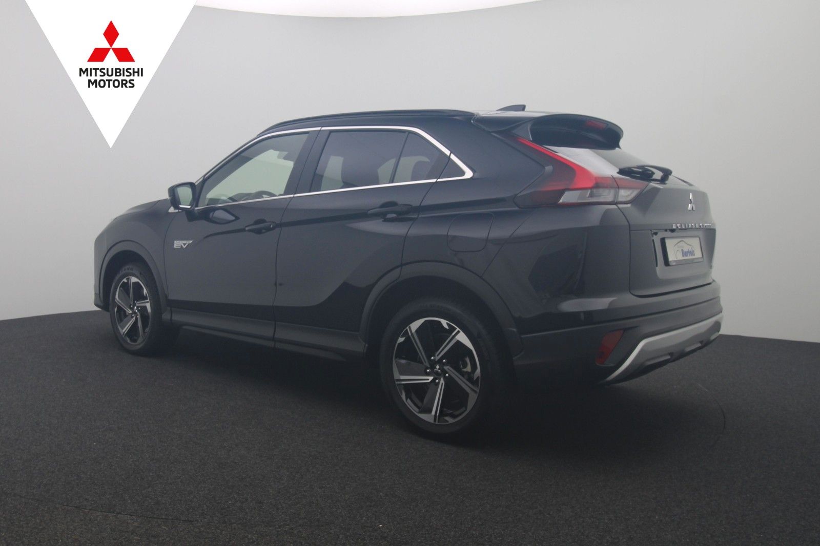 Fahrzeugabbildung Mitsubishi Eclipse Cross Plus Hybrid 4WD