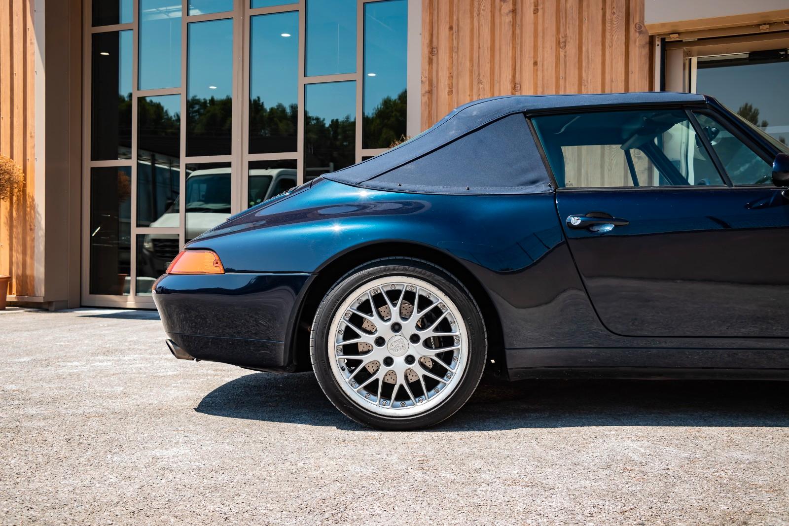 Porsche 993 Carrera Cabriolet