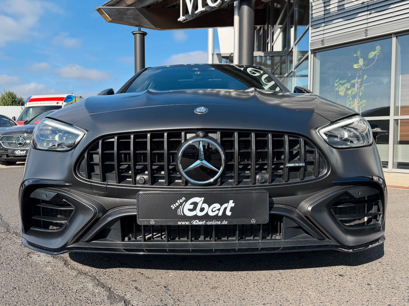 Fahrzeugabbildung Mercedes-Benz C 63 SE AMG DRIVERS+BURM+HUD+SKLIM+PANO+NAPPA